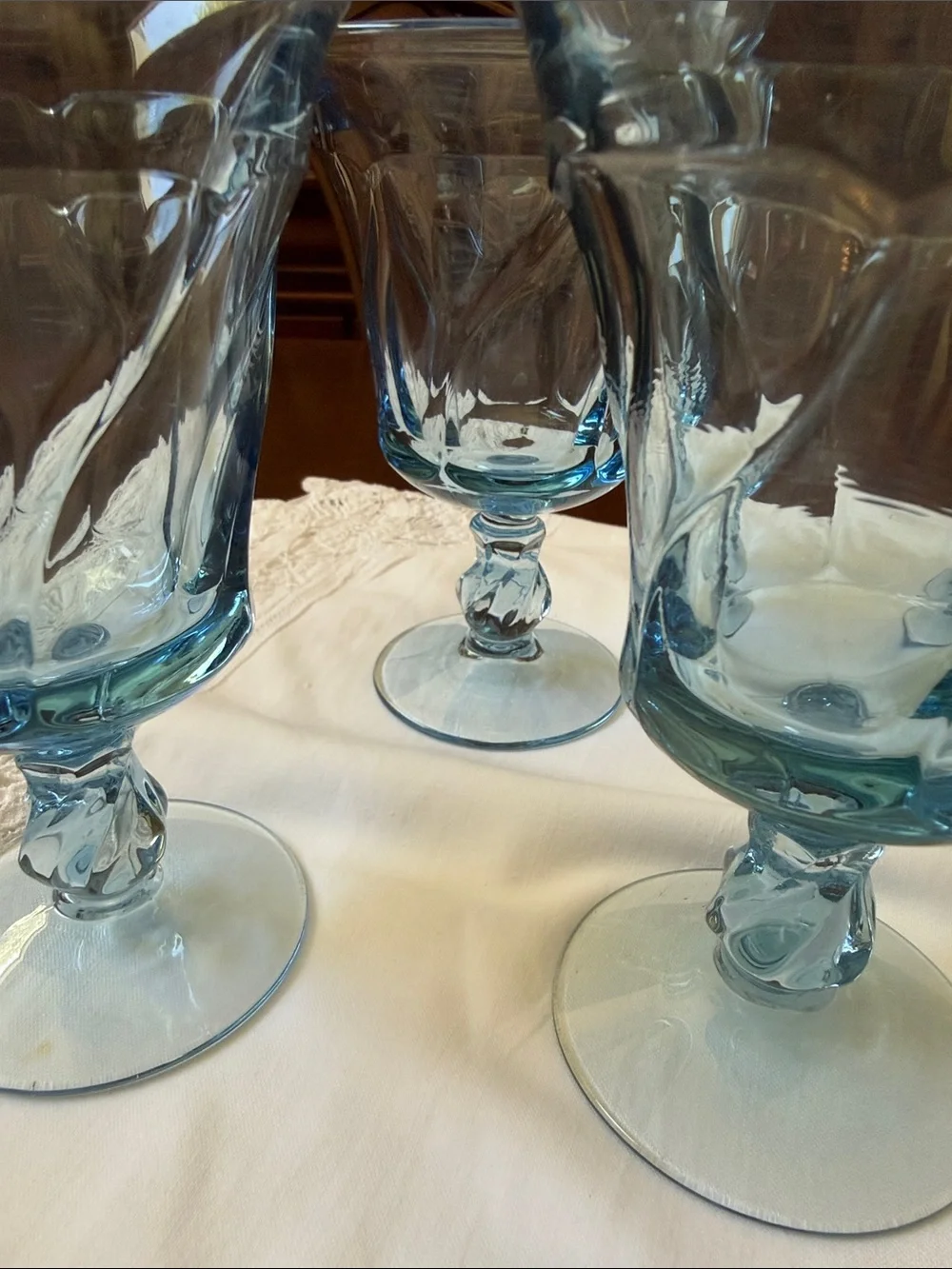 Vintage set of 4 Fostoria Jamestown Blue Stemmed soda sandae footed  Glass